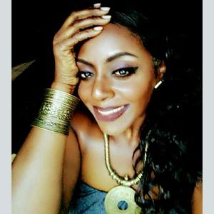 Meet your Posher, Rhonda