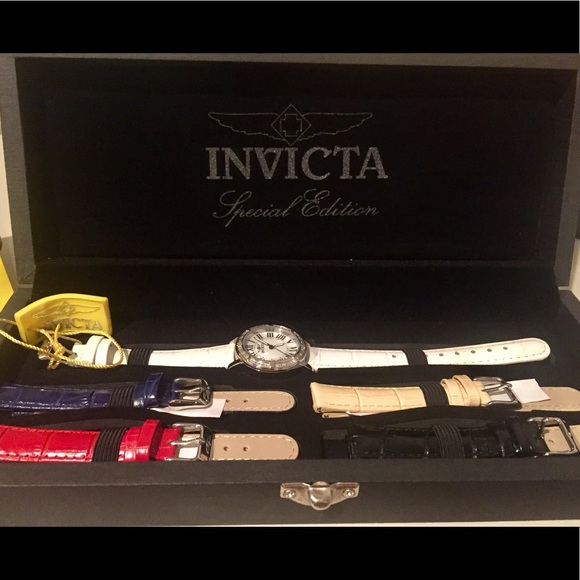 ⌚️🎁 Invicta Special Edition Watch 5 leather bands - Picture 2 of 6
