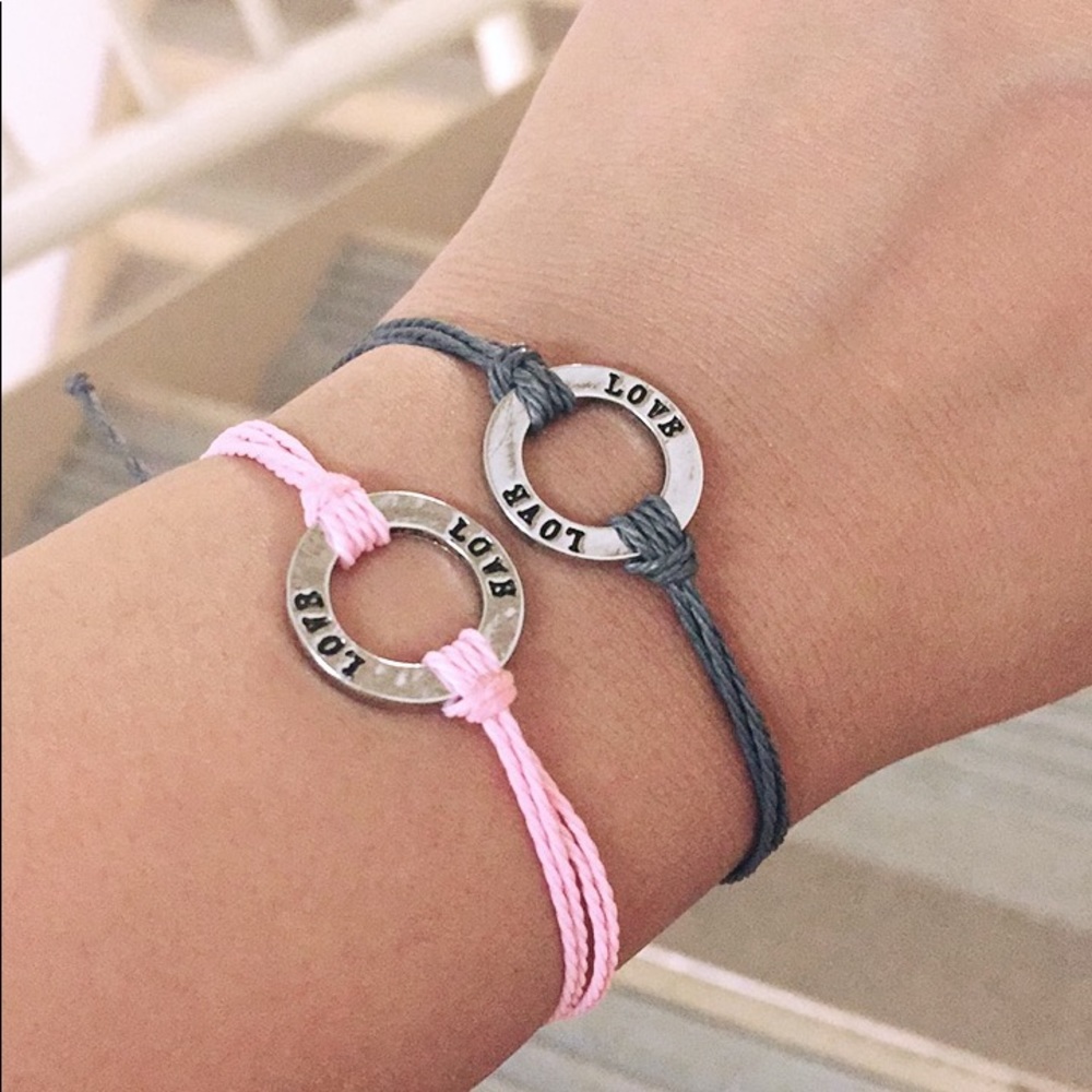 LOVE charm bracelet-pink