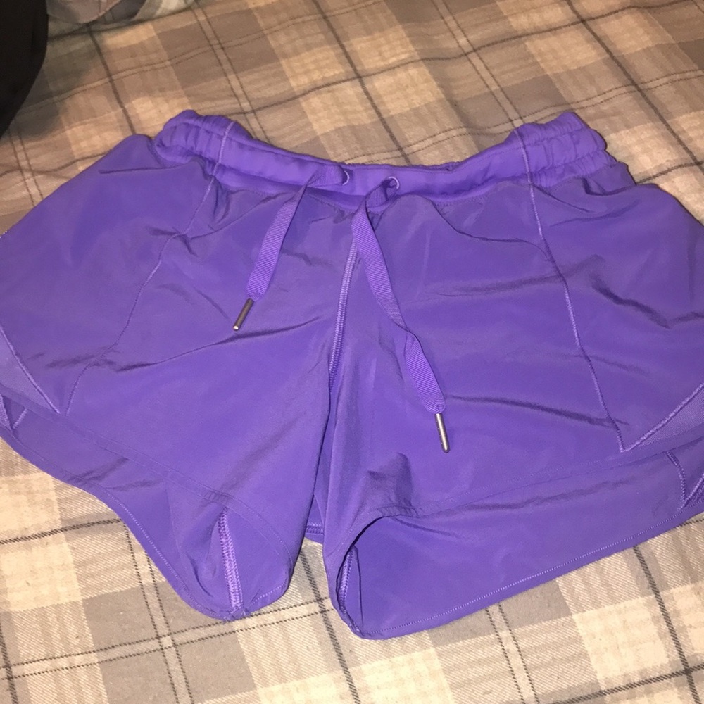 Lululemon Hotty Hot Shorts!