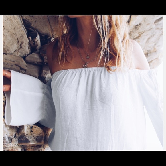 Anchor Charm Necklace - Picture 4 of 5