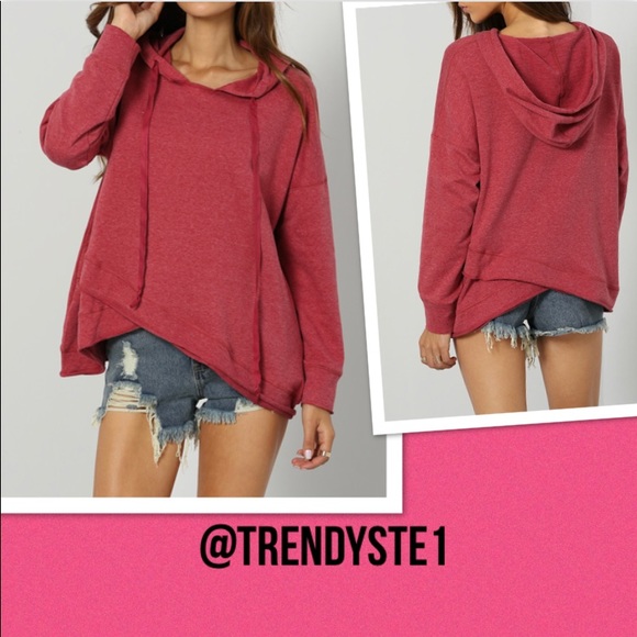 Trendy red hoodie - Picture 1 of 2