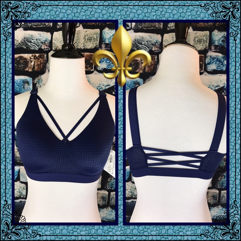 ⚜️NWT Victoria's Secret Sport bra: 34B⚜️