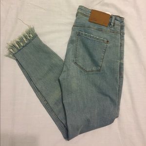 ZARA frayed light wash denim pants
