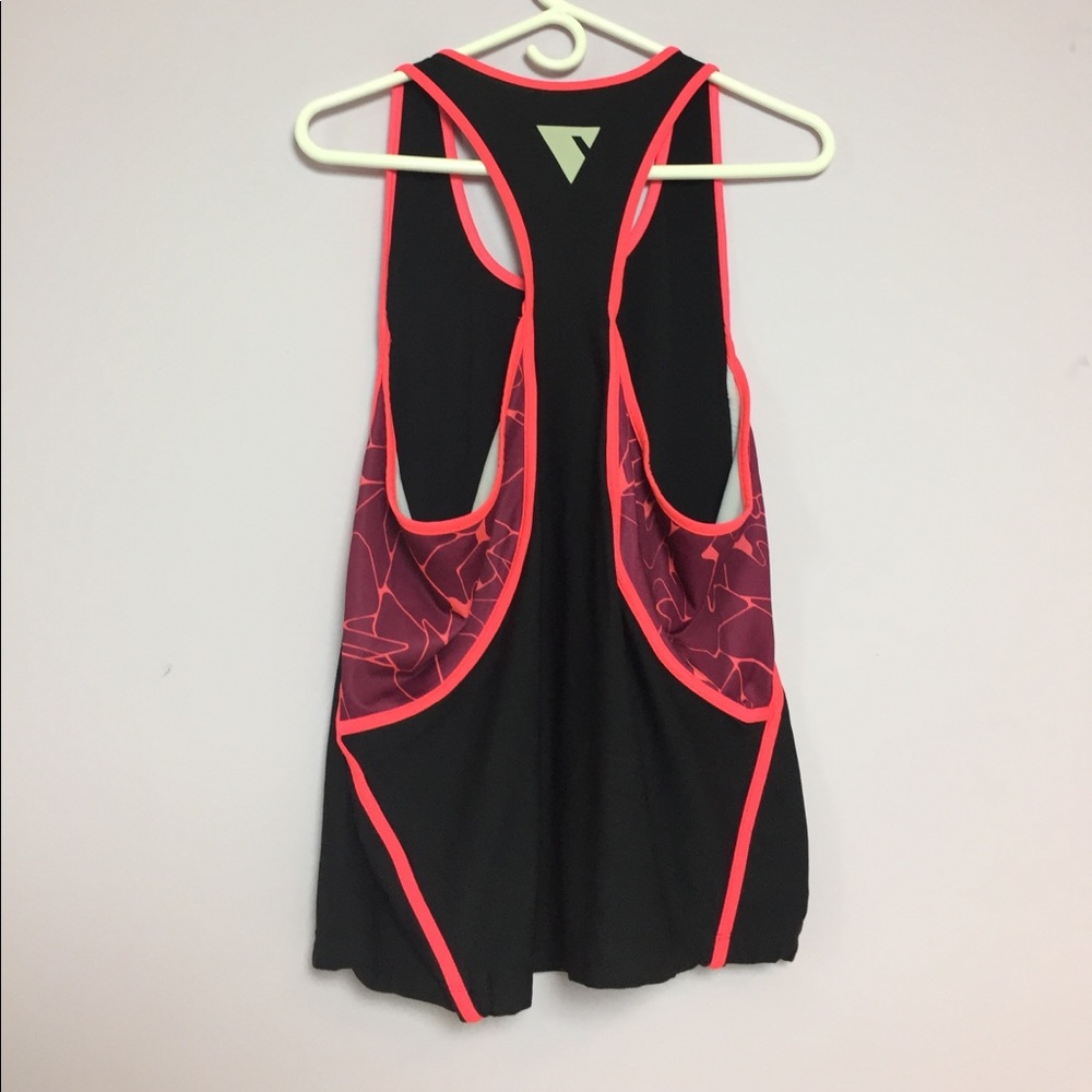 Sports tank