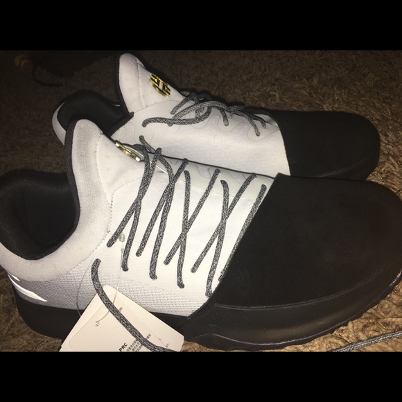 James Harden Vol. 1 - Picture 5 of 6