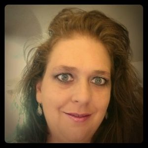 Meet your Posher, Nikki