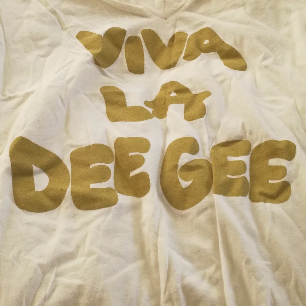 Delta Gamma v-neck