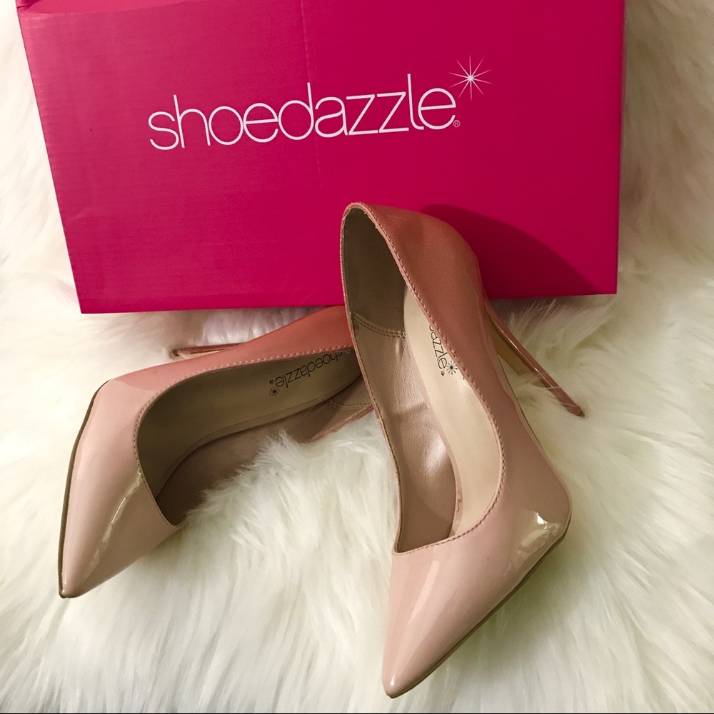 Worn once ☝️it's very good condition.