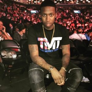 Meet your Posher, Holton