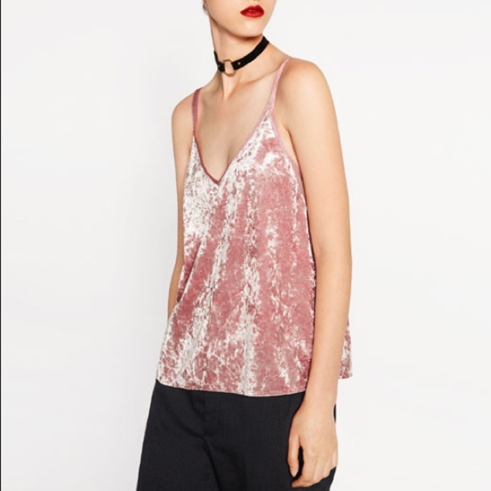 SOLD ❤️❤️ Zara crushed velvet tank