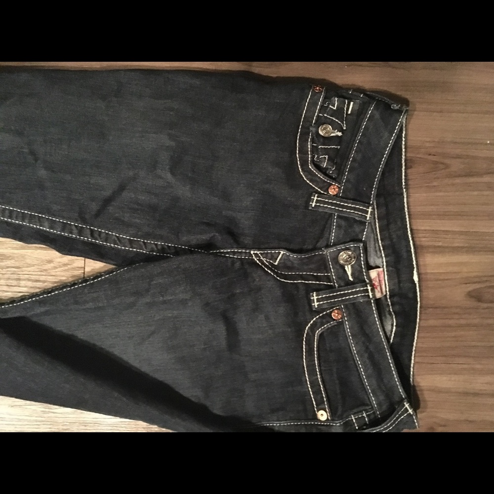 Gorgeous True Religion Higher Waist Boot Jeans!