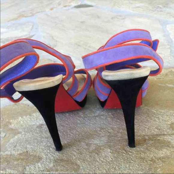 ⬇️CL Straratata Sandals (8.5-9) - Picture 3 of 6