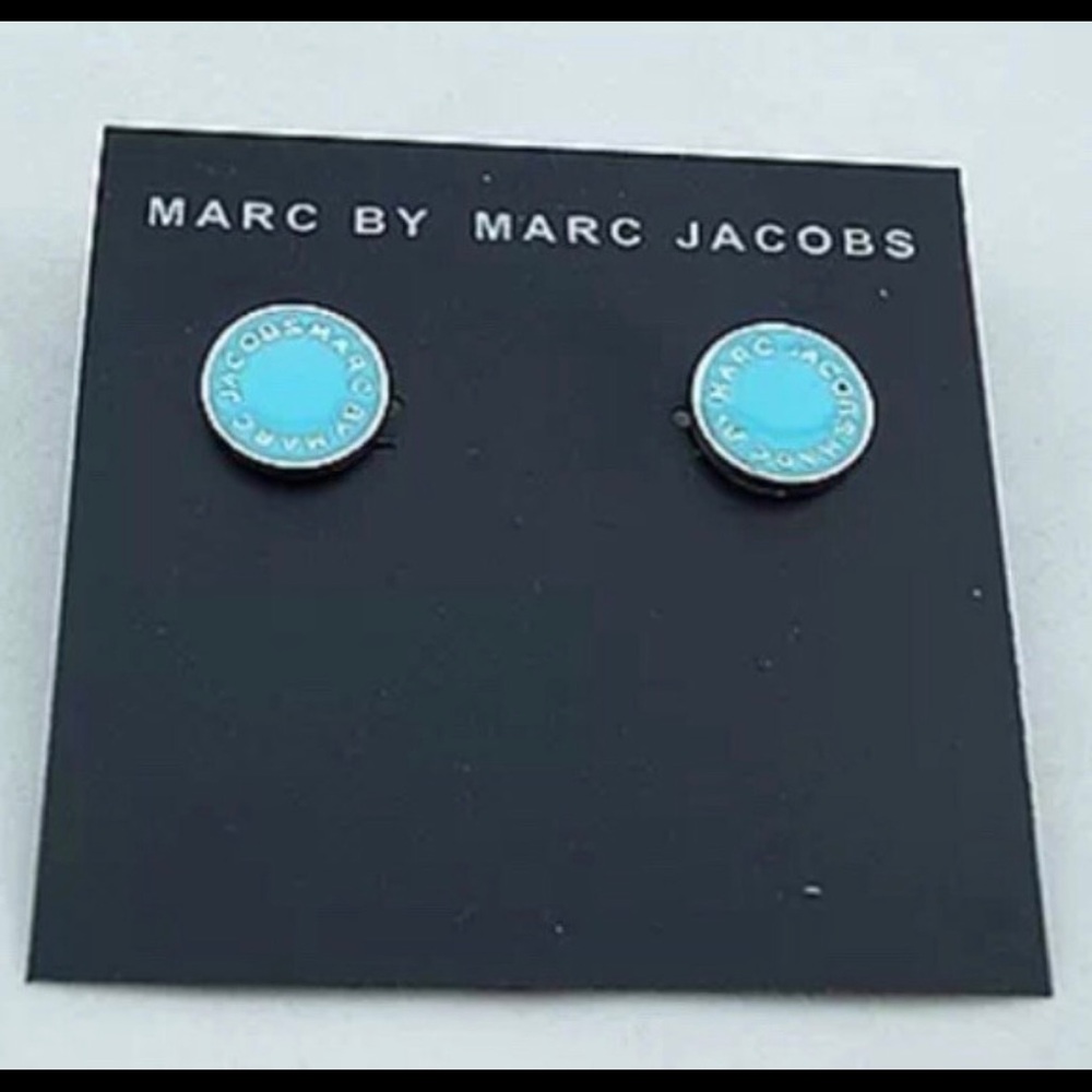 MJ disc stud earrings