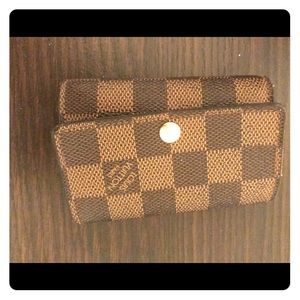 Authentic LV Damier Ebene Canvas 6 Keyholder