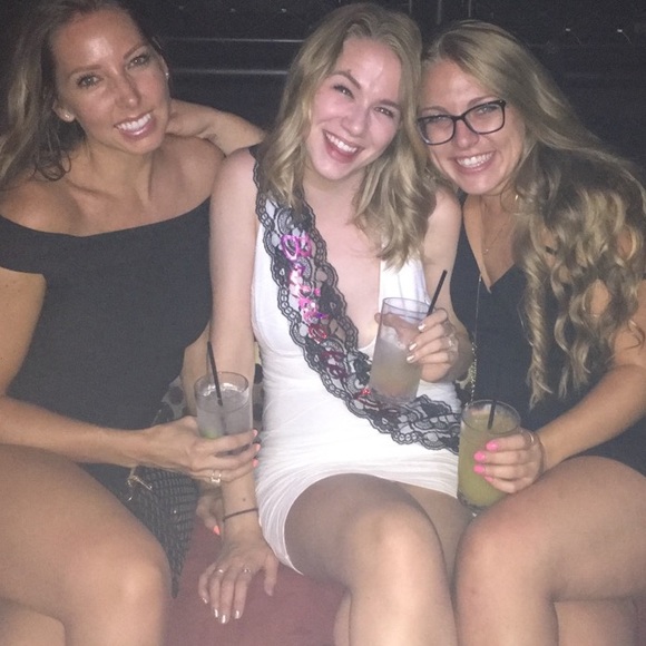 Meet Molly! - Picture 7 of 7