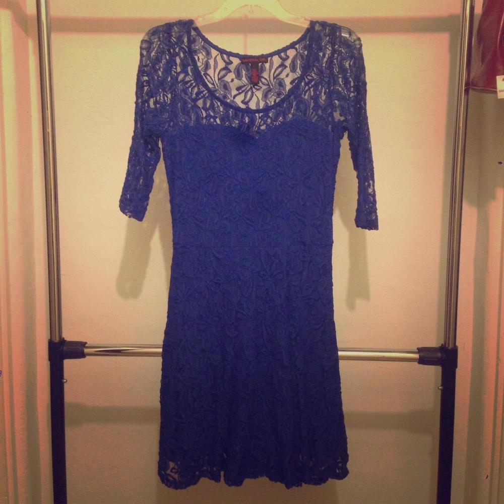 Juniors' lace skater dress