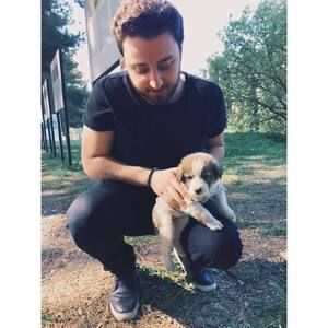 Meet your Posher, Atahan