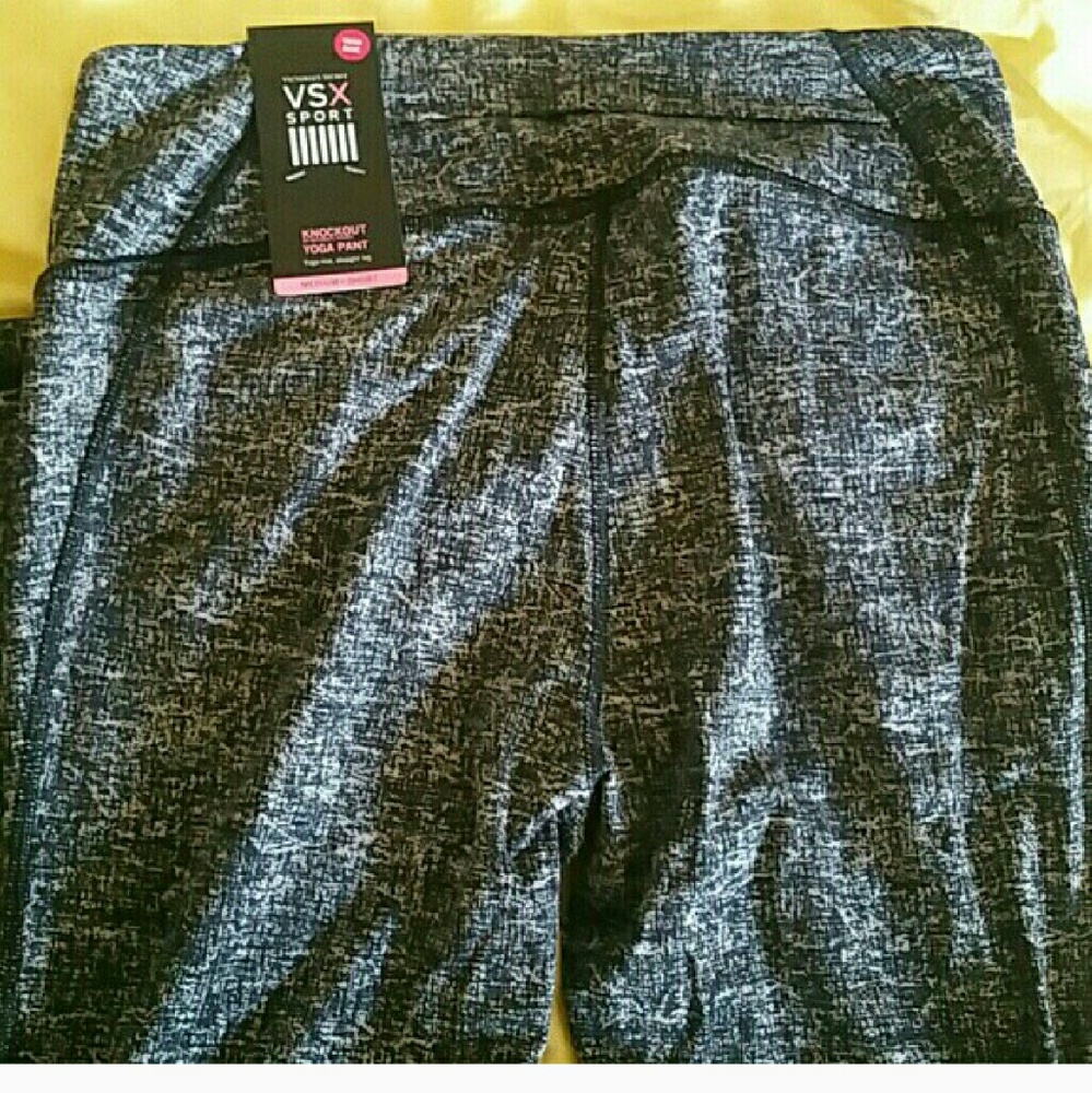 Victoria's Secret yoga pants
