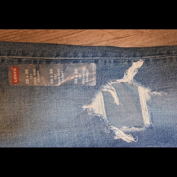 Levi's high rise skinny jean - Picture 5 of 8