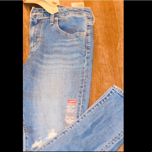 Levi's high rise skinny jean - Picture 6 of 8