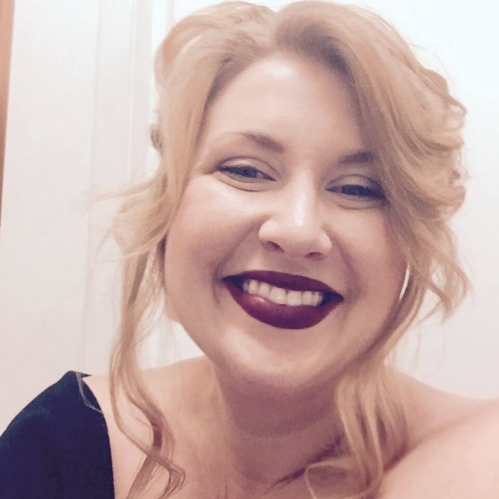 Meet your Posher, Nicole