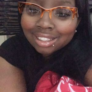 Meet your Posher, Tyesha