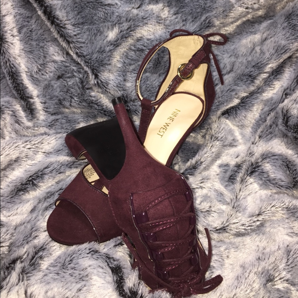 Nine West maroon heels