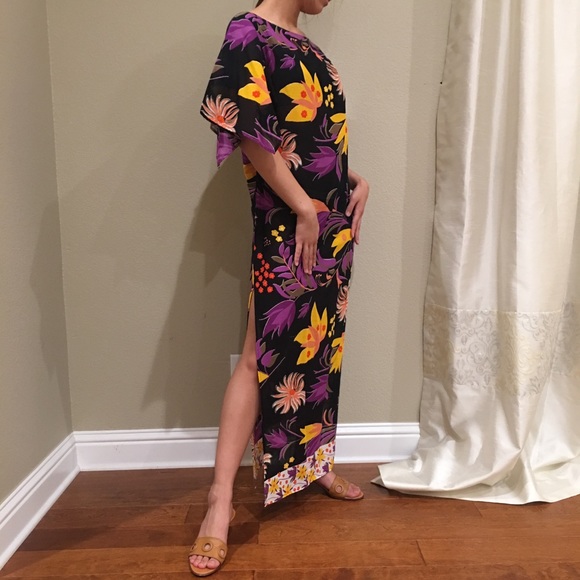 Thank you for checking out my closet! - Picture 3 of 8