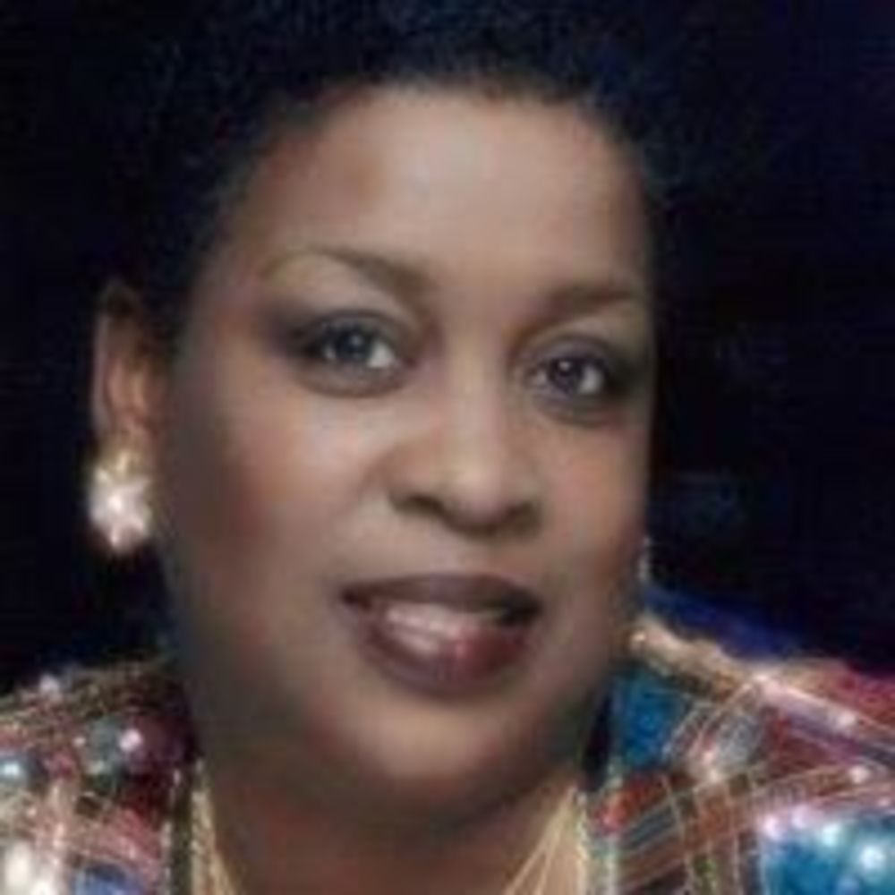 Meet your Posher, Deborah