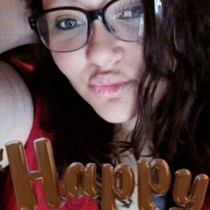 Meet your Posher, Candice