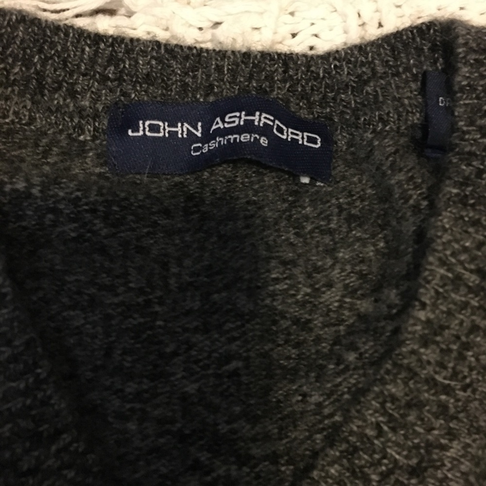 John Ashford 100% Cashmere Sweater