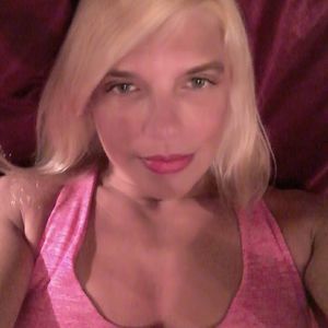 Meet your Posher, Carolyn