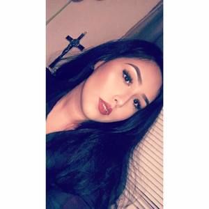 Meet your Posher, Lorena