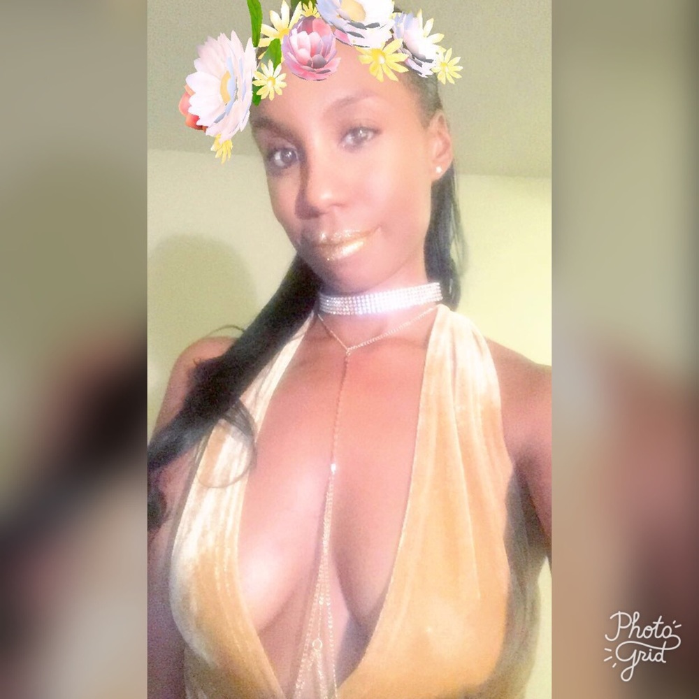 Meet your Posher, Lanicia