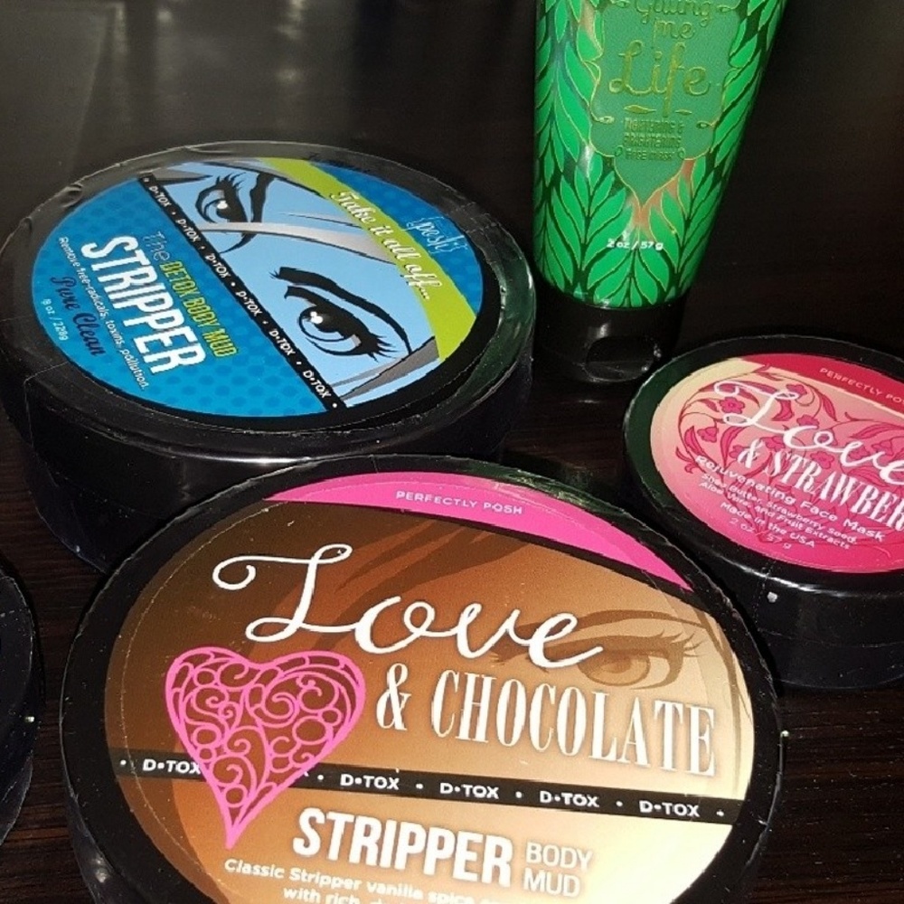 Perfectly Posh Face/Body Mask Lot