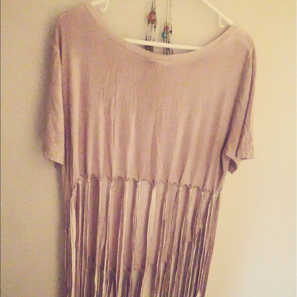 ⭐️FRINGE TOP⭐️ - Picture 2 of 3