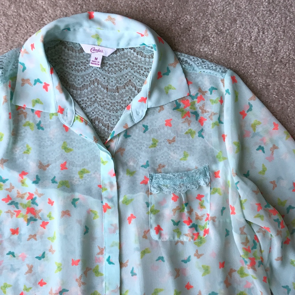 Butterfly High-Low Blouse with 3/4-length Sleeves