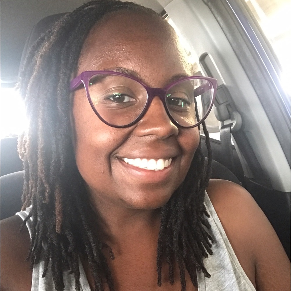 Meet your Posher, Charrise