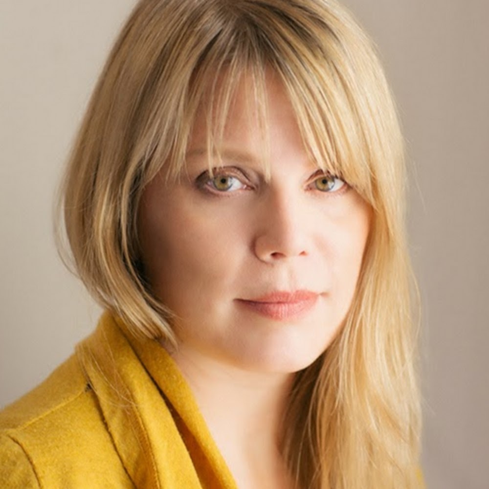 Meet your Posher, Karin