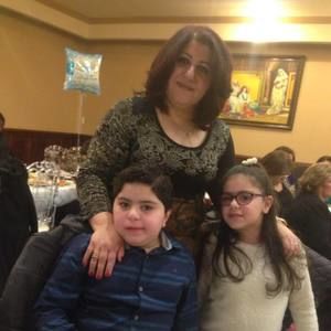 Meet your Posher, Zina