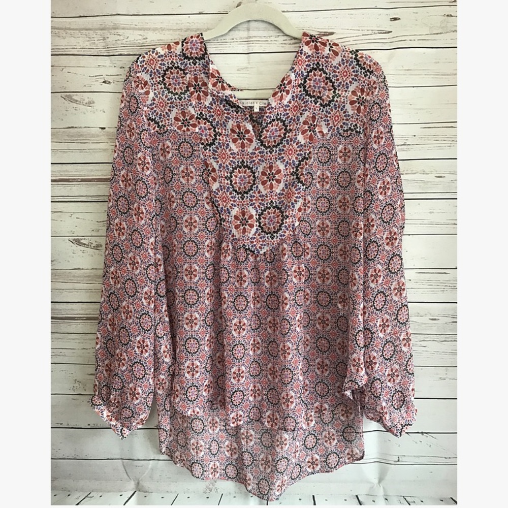 Violet + Claire geometric floral blouse