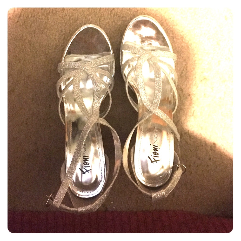 Fioni Nights Sliver Strappy Glitter Heels