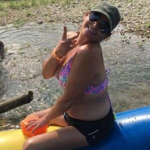 Meet your Posher, Paula