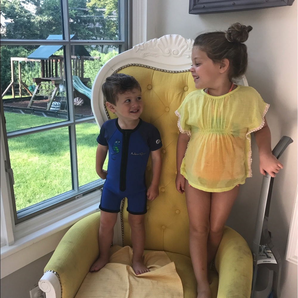 Meet your Posher, Adrianne