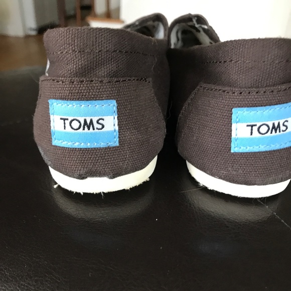Women's Toms - Picture 3 of 5