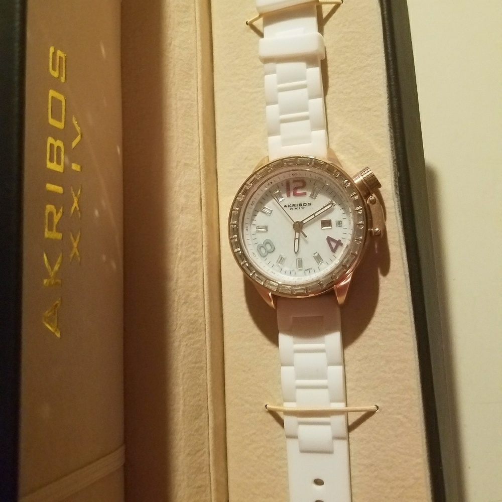 Akribos womones watch