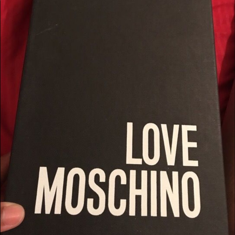 Love Moschino neon flats