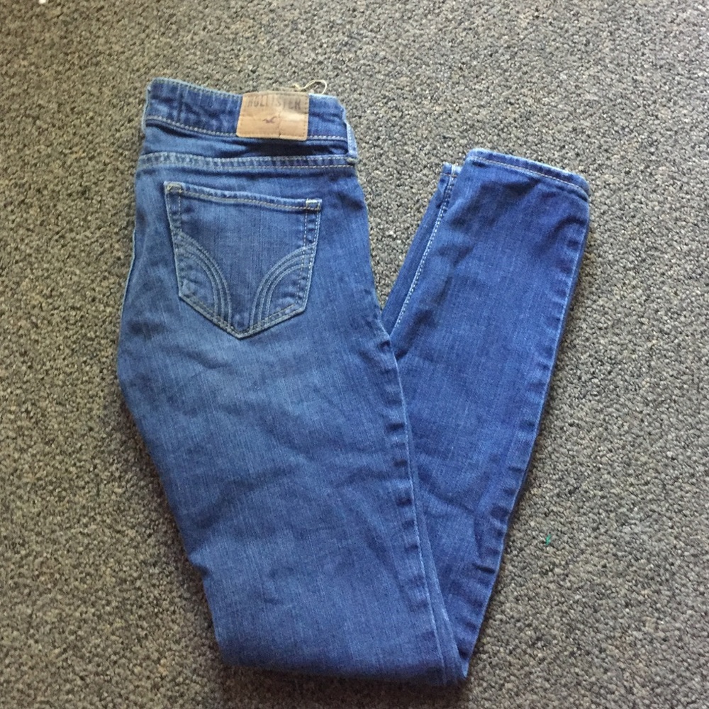 Hollister skinny jeans