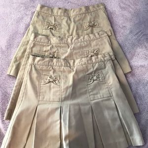 3 GIRLS UNIFORM SKORTS IN KHAKI